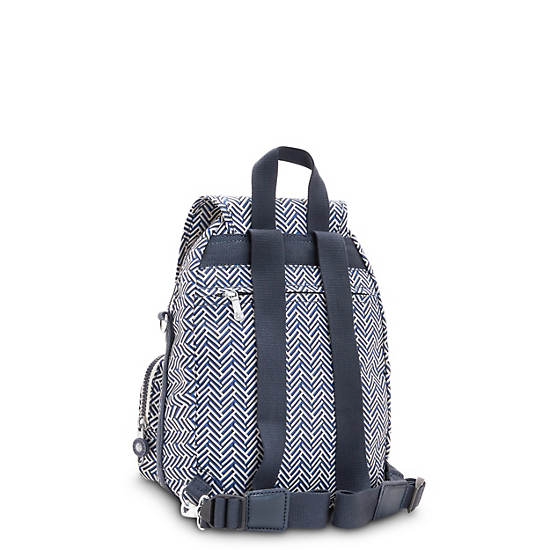 Kipling Firefly Up Printed Convertible Backpacks Urban Chevron | AU 1582WN